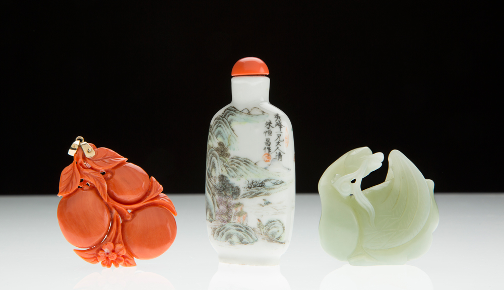 Antique coral, snuff bottle and jade duck